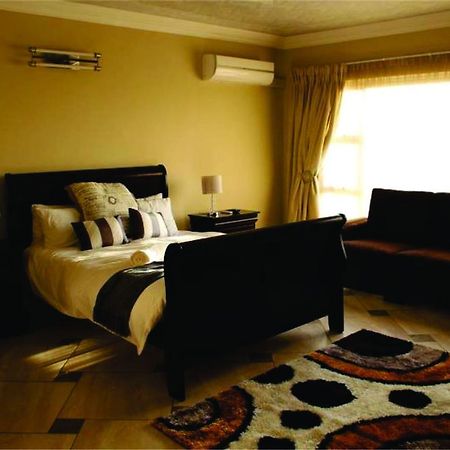Falling Waters Guest House Margate Bagian luar foto
