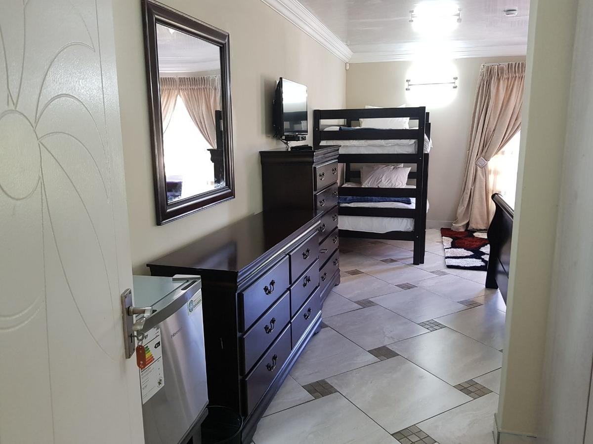 Falling Waters Guest House Margate Bagian luar foto